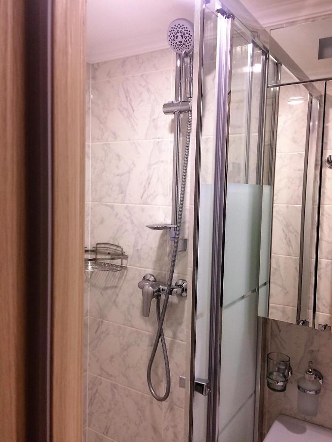 Expo Hotel Comfort Киев Екстериор снимка